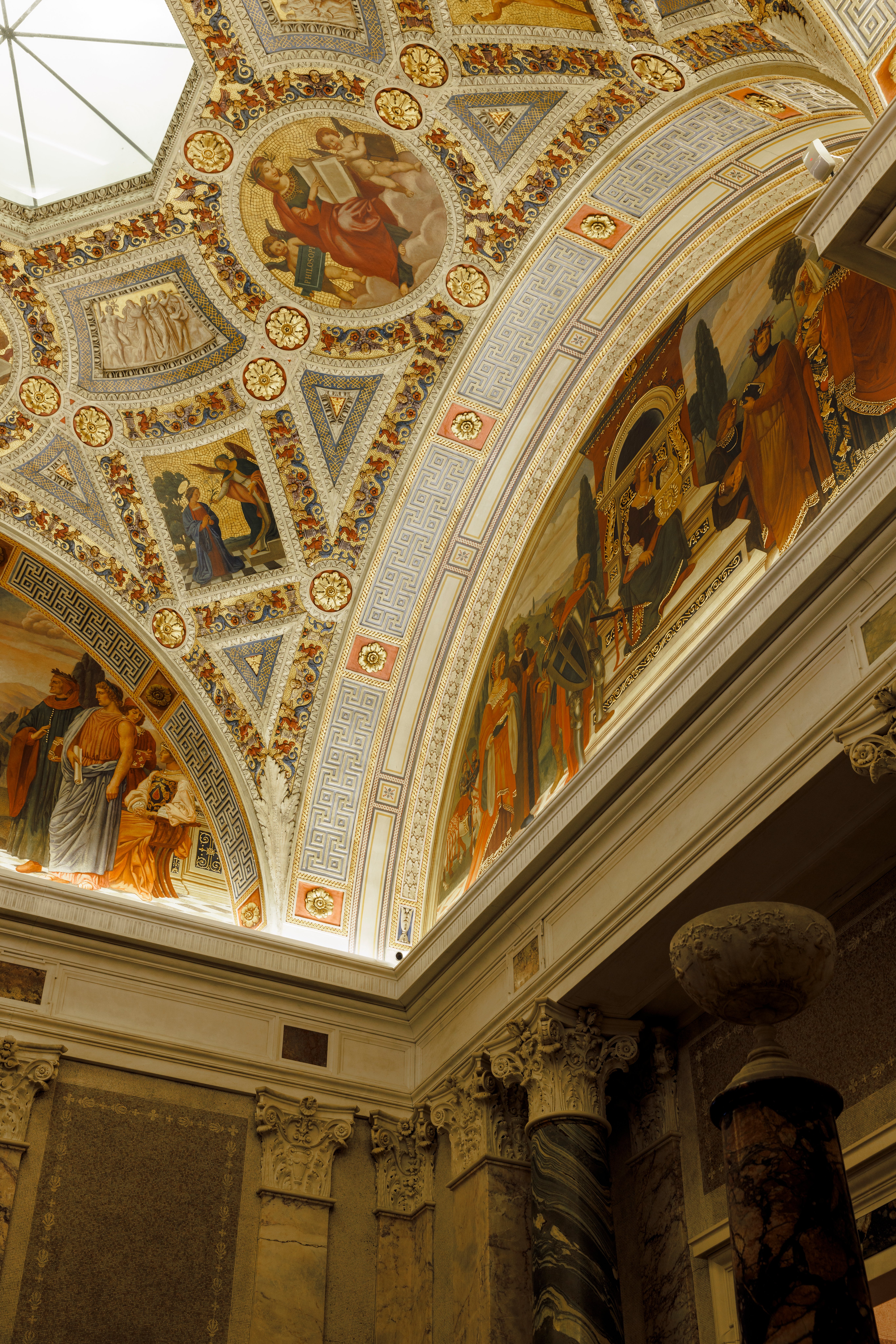 Image of frescoed ceilings at The Morgan